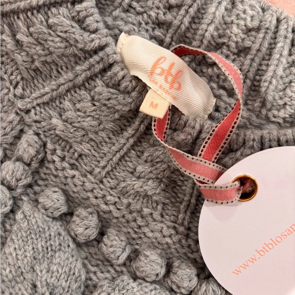 BTB Gray Floral Cable Knit Sweater - Picture 7 of 9